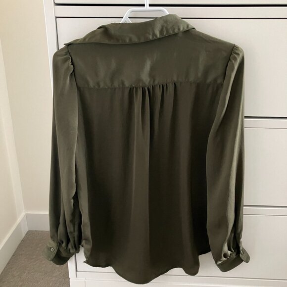 Banana Republic Satiny Blouse - size S - Picture 5 of 6